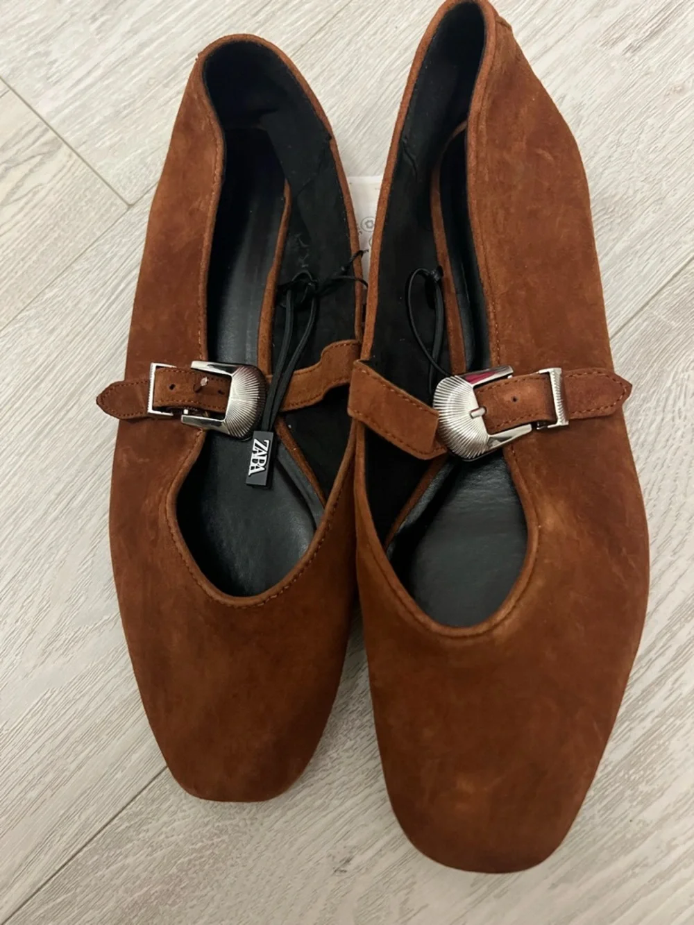 Zara Buckle Suede Mary Jane Flats. Brick NWT. Size 8/8.5